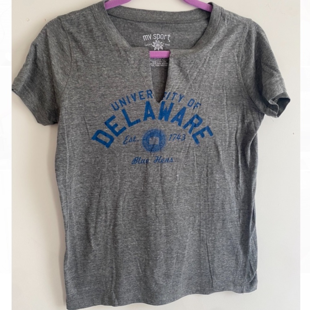Woman’s University of Delaware Tee